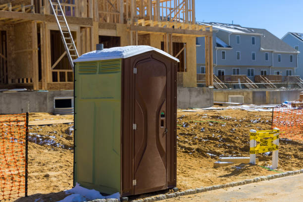 Portable Toilet Options We Offer in Canal Winchester, OH